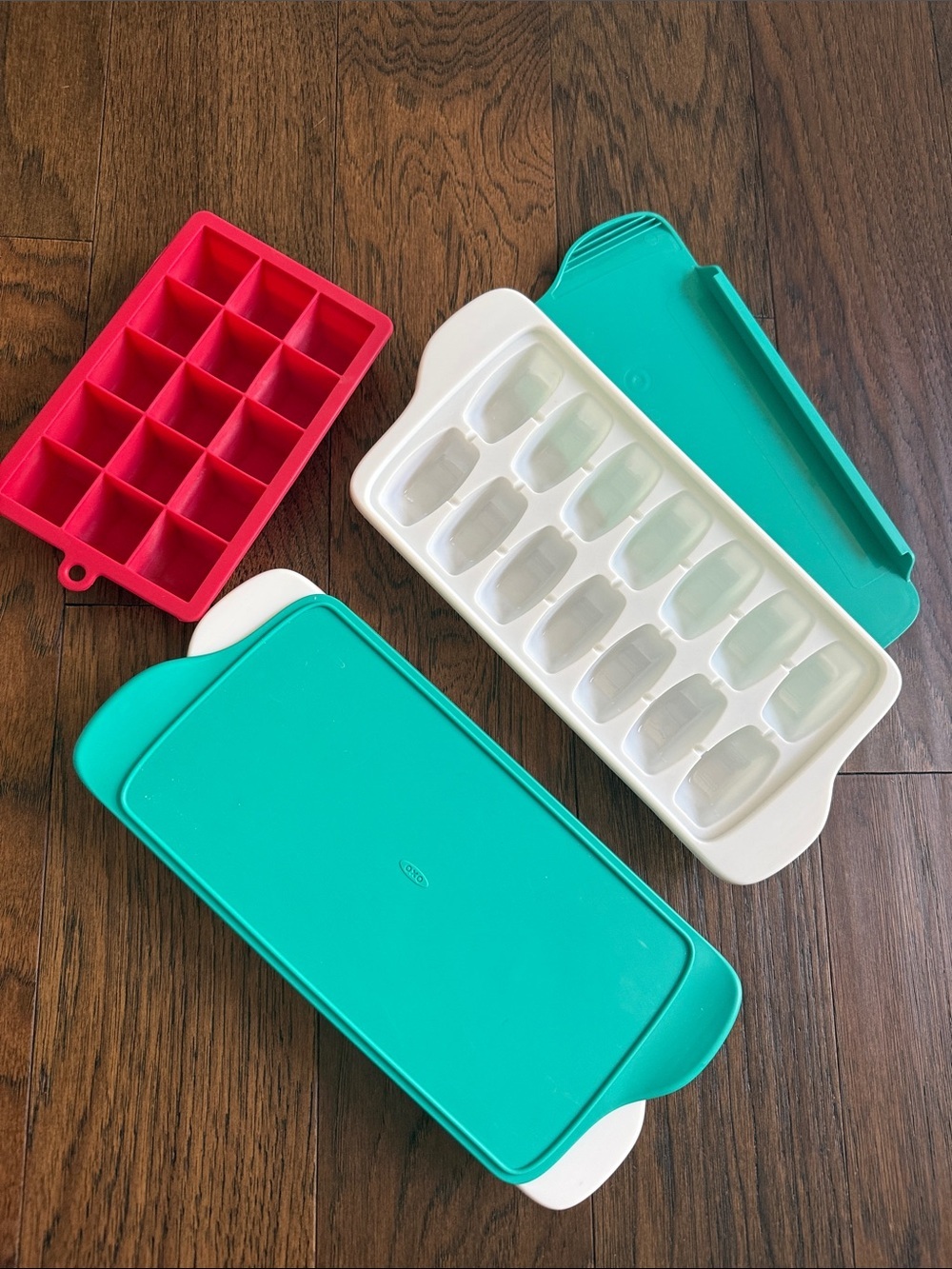 Ice Cube Tray Bundle- 3 - 2 OXO brand stacking & 1 red silicone square tray